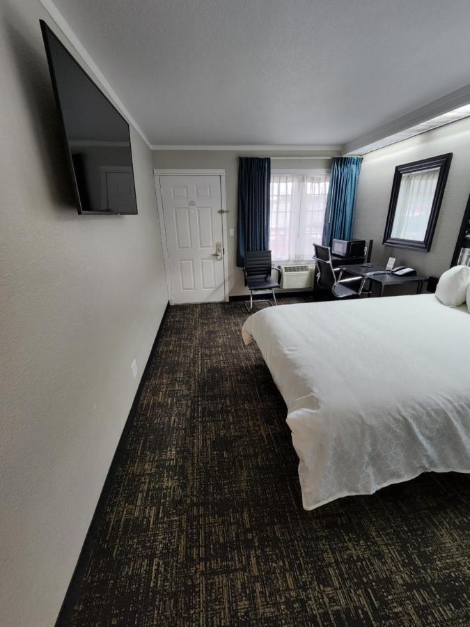 Hotel Executive